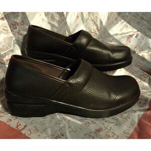 Chocolate Brown Rasolli Clogs - Size 8.5